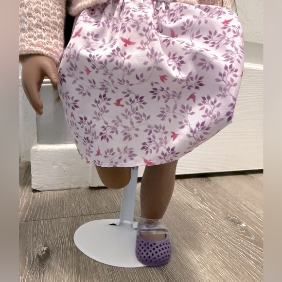 18โ Our Generation - Suzee With Amputated Leg (Stand included) - Picture 5 of 11